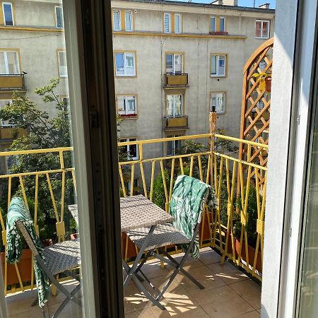 Apartament Przy Plazy W Centrum Gdyni - Prywatny Parking! Gdynia Eksteriør bilde